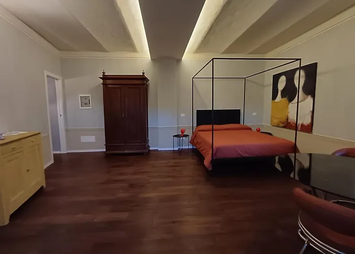 Santo Stefano Rondini Apartament